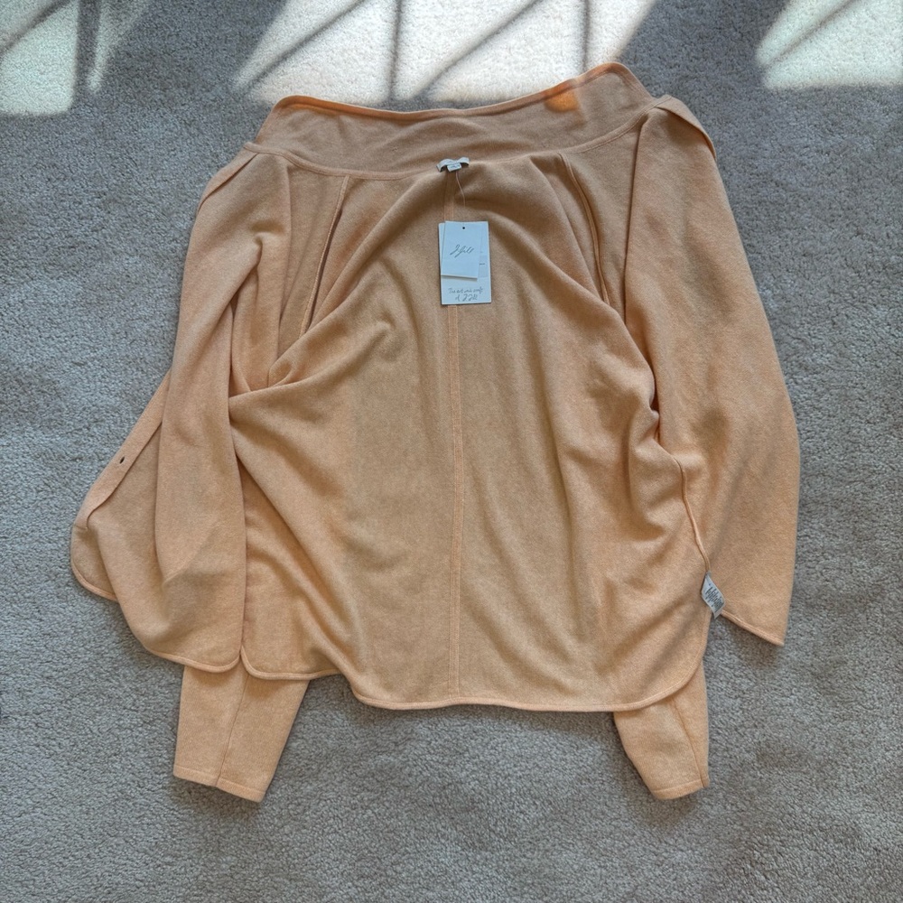 J. Jill 100% Cashmere Light Peach Orange Cardigan Sweater Jacket Size Medium - Picture 4 of 9